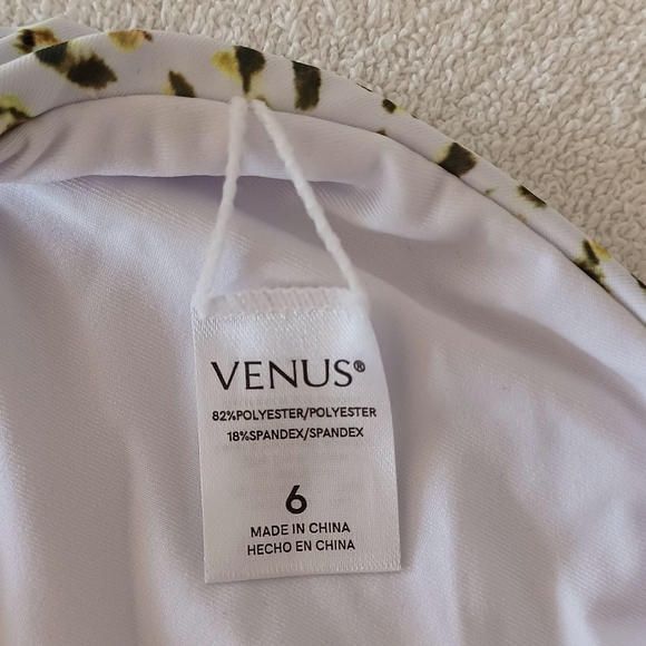 VENUS Wild Cat Bikini Set, size S - Picture 12 of 16